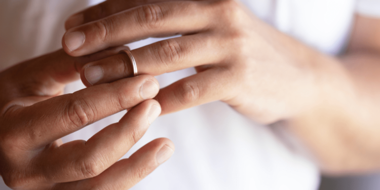 Planujesz rozwieść się w najbliższym czasie? Zobacz, czy prawnik będzie Ci niezbędny!