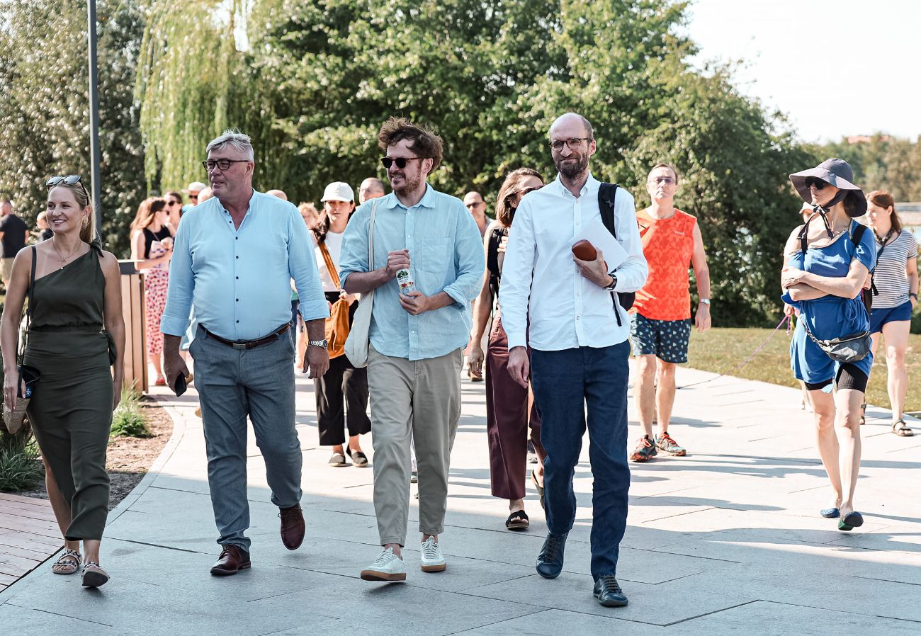 Mogli się wybrać na niezwykły spacer