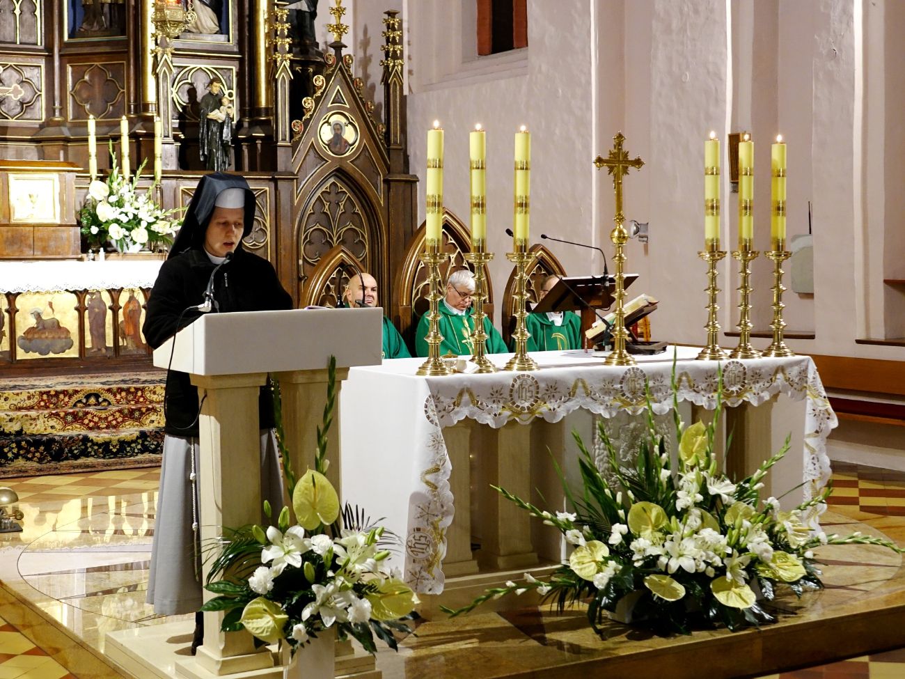 Wzruszające pożegnanie w Wawrzyńcu. Dziękowali siostrze Kordii