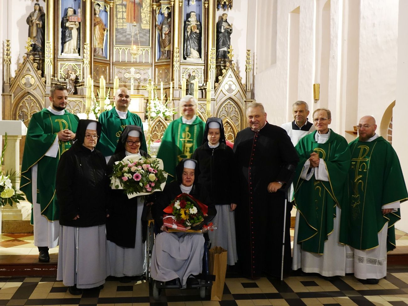 Wzruszające pożegnanie w Wawrzyńcu. Dziękowali siostrze Kordii