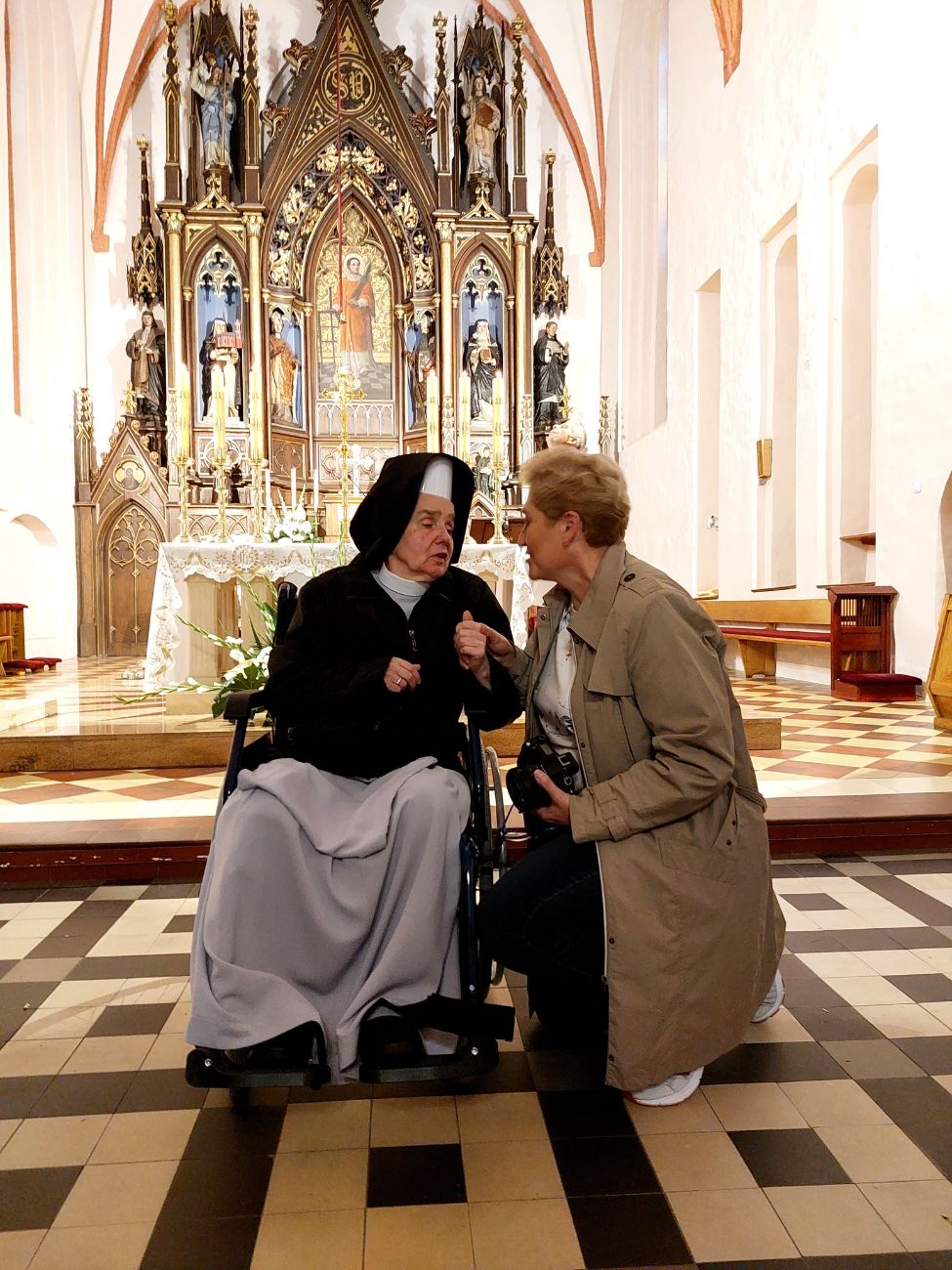 Wzruszające pożegnanie w Wawrzyńcu. Dziękowali siostrze Kordii