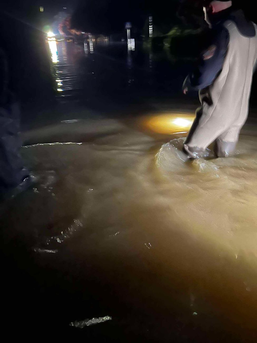 Wrócili z terenów powodziowych