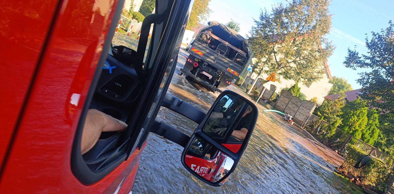 Wrócili z terenów powodziowych