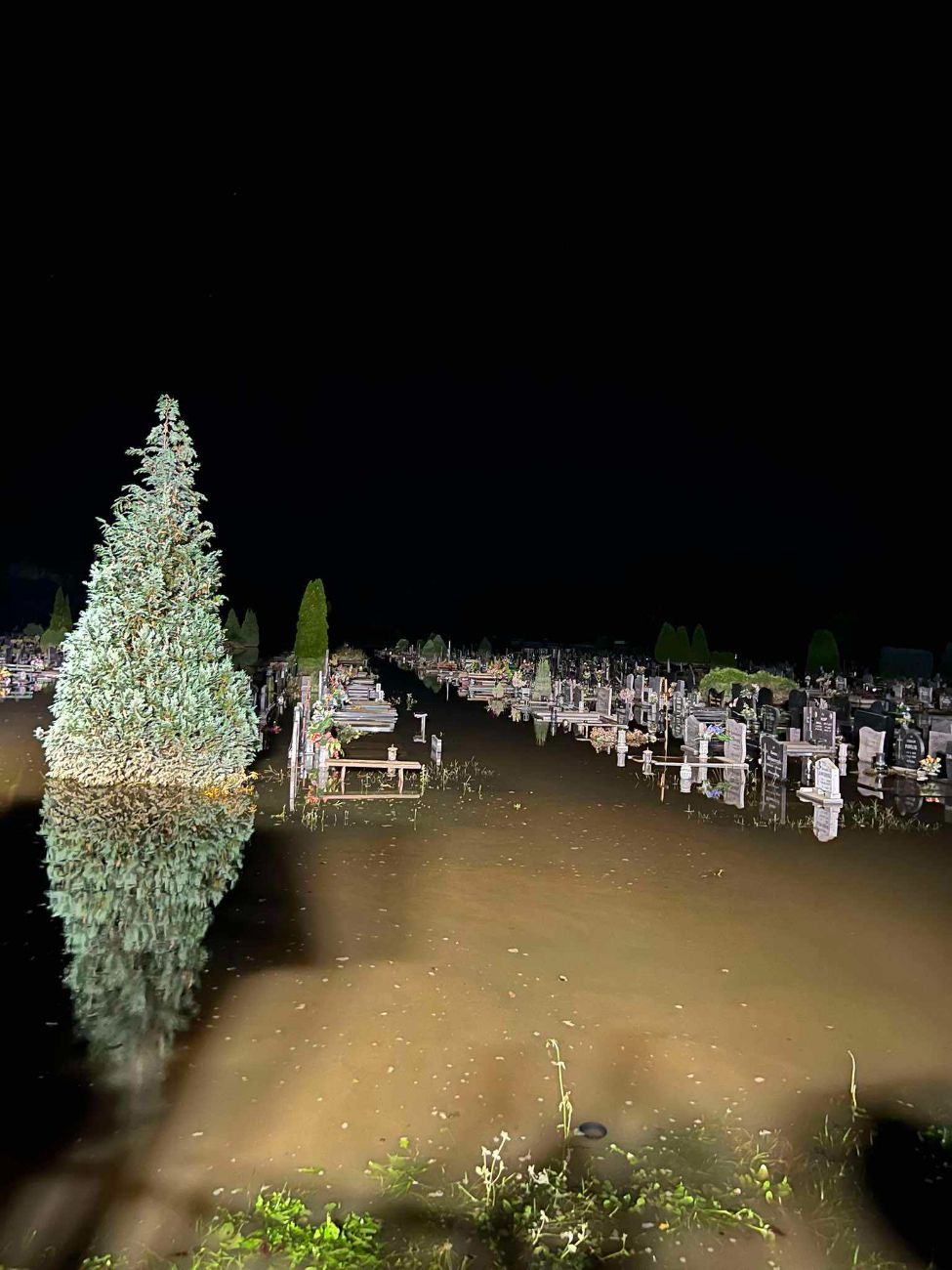 Wrócili z terenów powodziowych