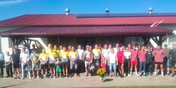 Siedemnasty zdobywca pucharu prezesa