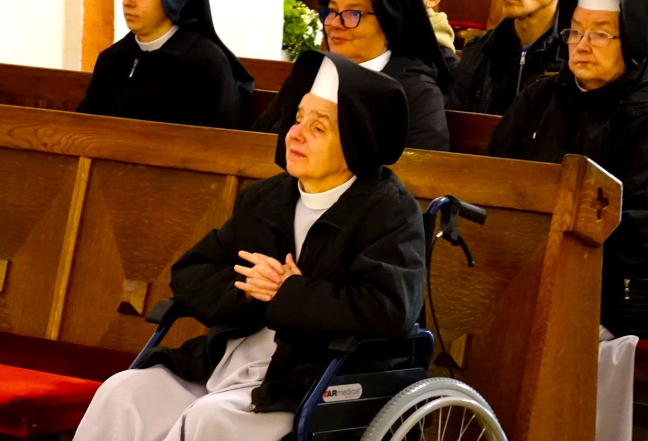 Wzruszające pożegnanie w Wawrzyńcu. Dziękowali siostrze Kordii