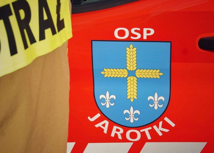 Objadą domostwa we wsi. Wszystko dla powodzian