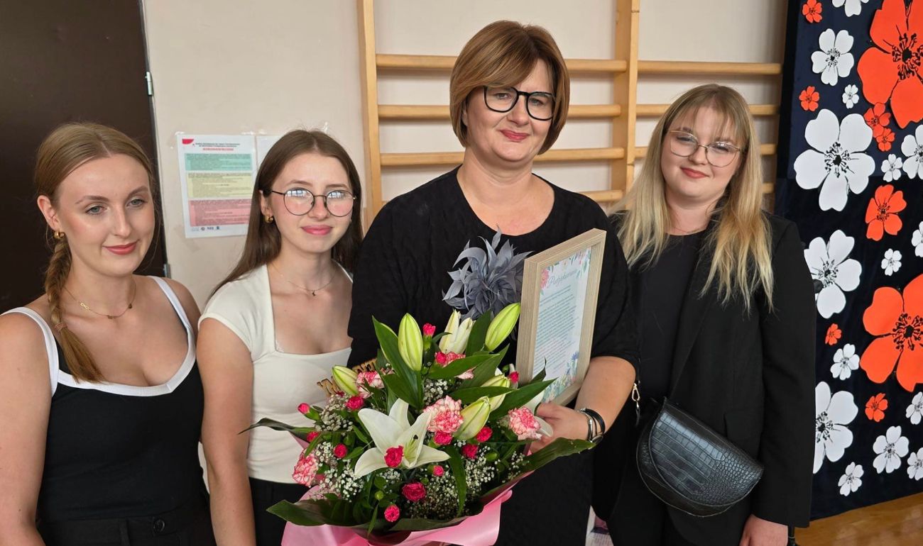 Wzruszające pożegnanie w Ekonomiku. Tak dziękowali pani dyrektor