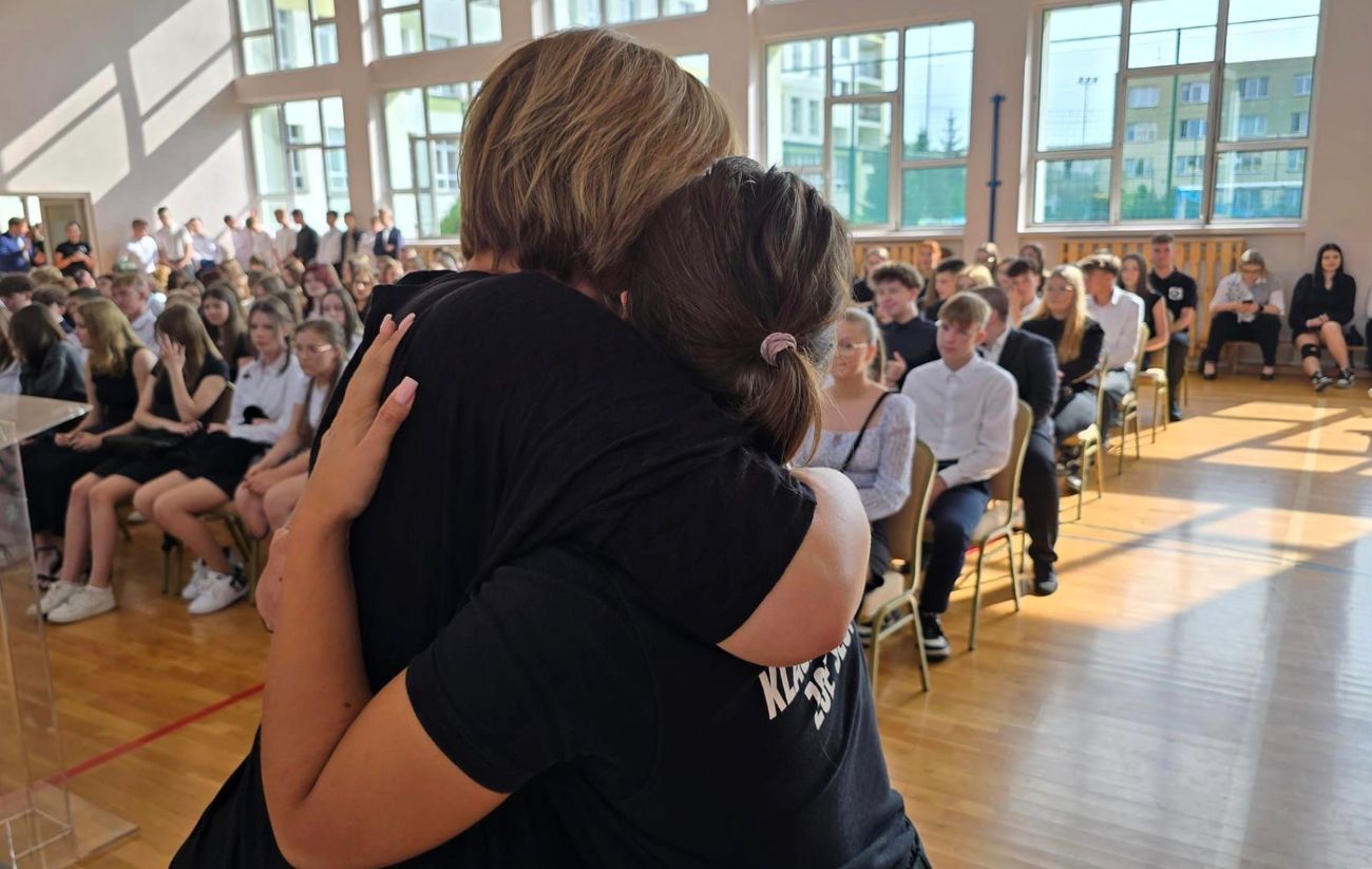 Wzruszające pożegnanie w Ekonomiku. Tak dziękowali pani dyrektor