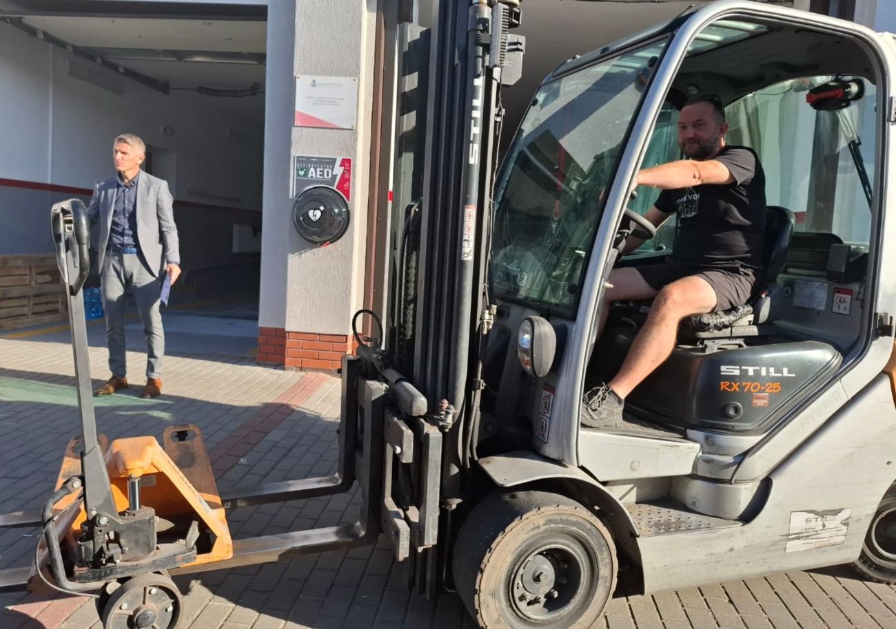 Ciężarówka z darami wyjechała dziś ze Słupcy