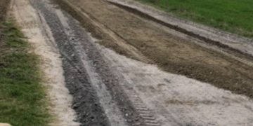 „Cały czas borykam się z fatalnym stanem drogi”. Co na to wójt?