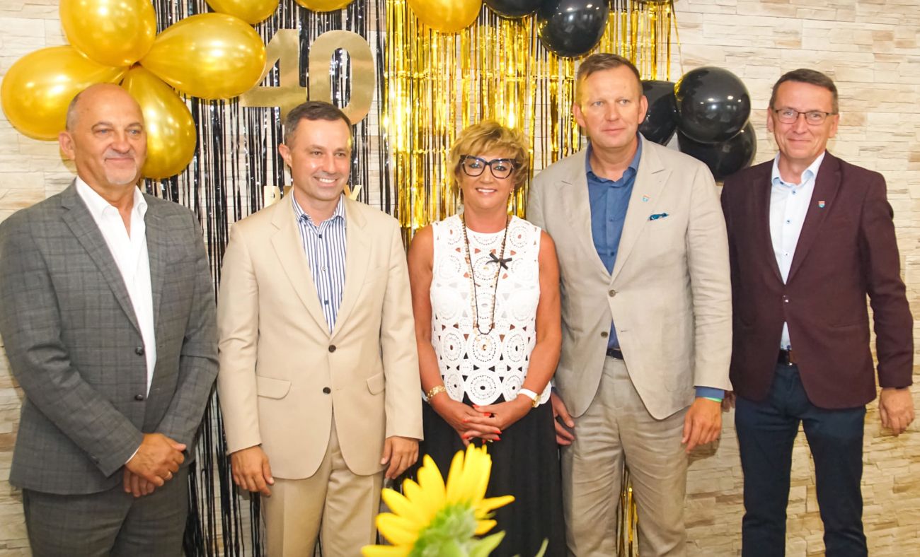 Świętuje 40-lecie pracy. Pracownicy przygotowali niespodziankę