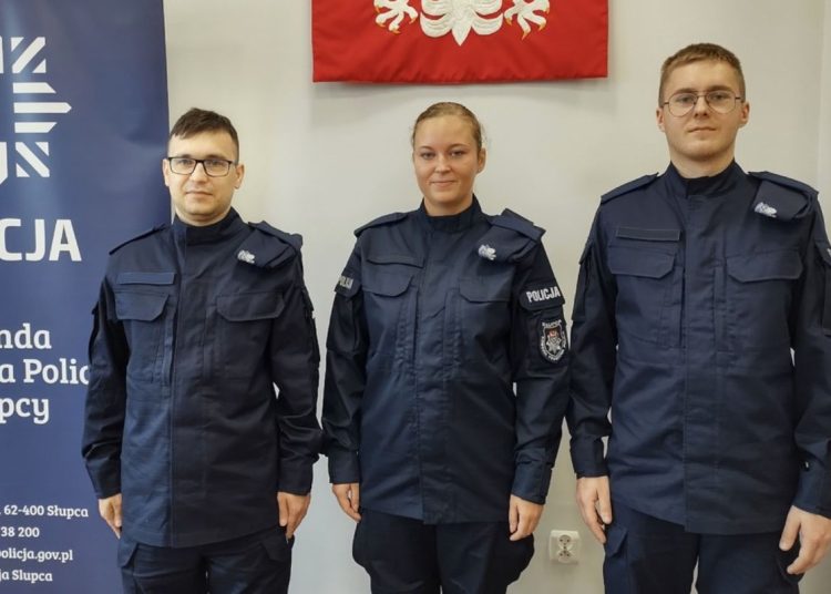 Nowi policjanci w słupeckiej komendzie