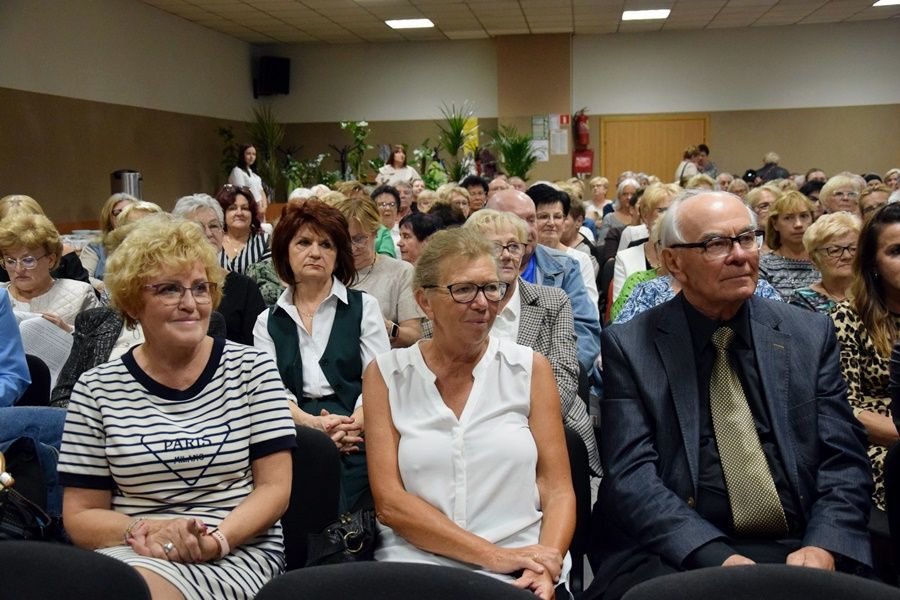 Uniwersytet znowu działa. Rozpoczął  jedenasty rok