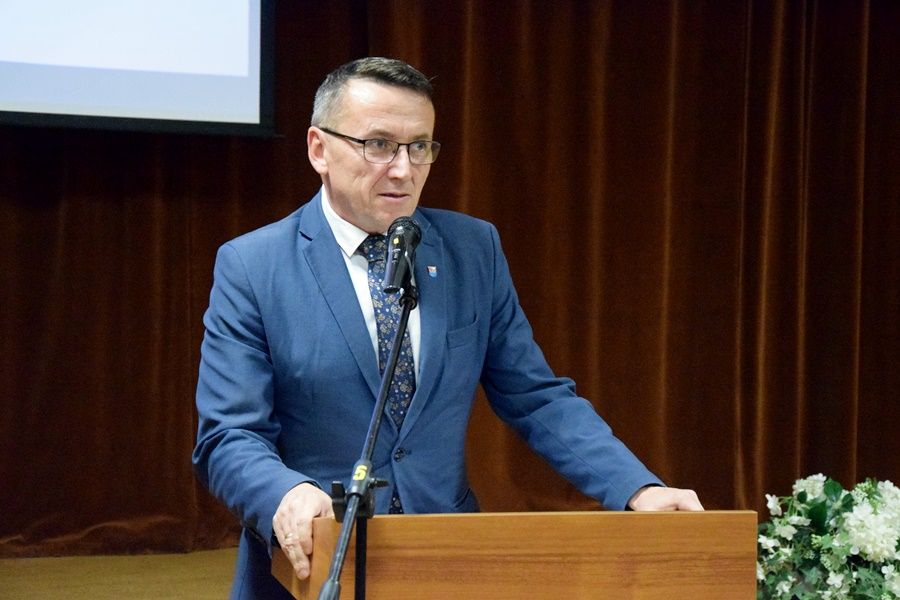 Uniwersytet znowu działa. Rozpoczął  jedenasty rok