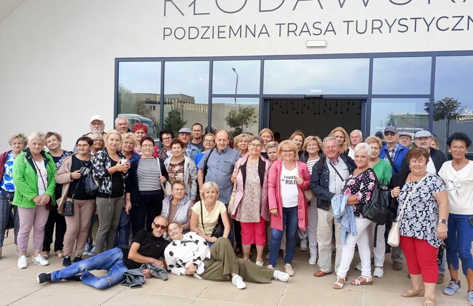 Seniorzy w trasie. Zwiedzili kopalnię soli