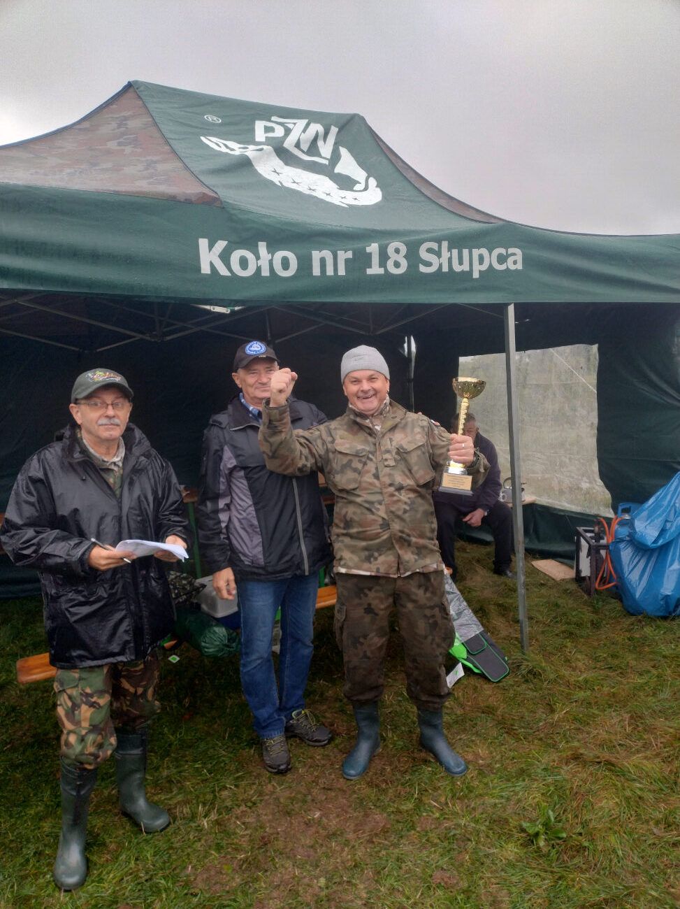 Łowili na zakończenie sezonu