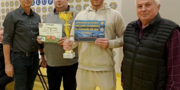 Butterfly w mistrzowskiej koronie