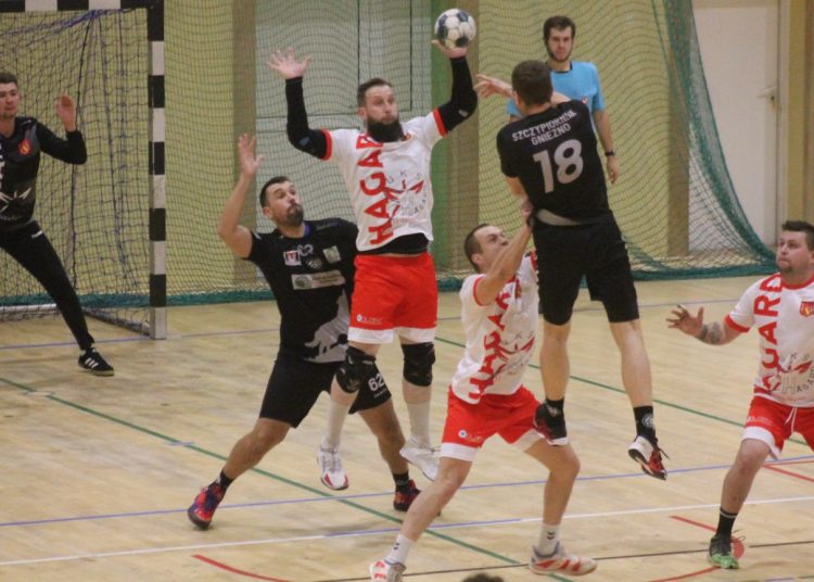 Rozgrywki ligowe, szkolne zawody sportowe