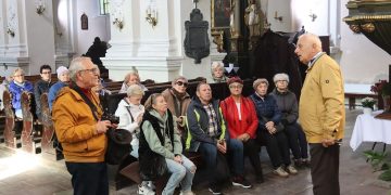 Uniwersytet na wycieczce. Na nowo odkryli to miasto