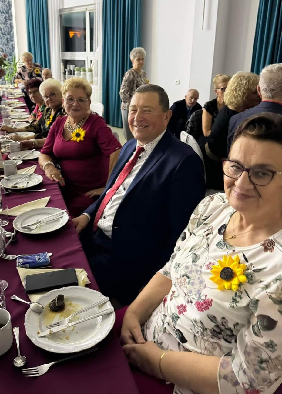 Tak się bawią seniorzy. Zobacz zdjęcia