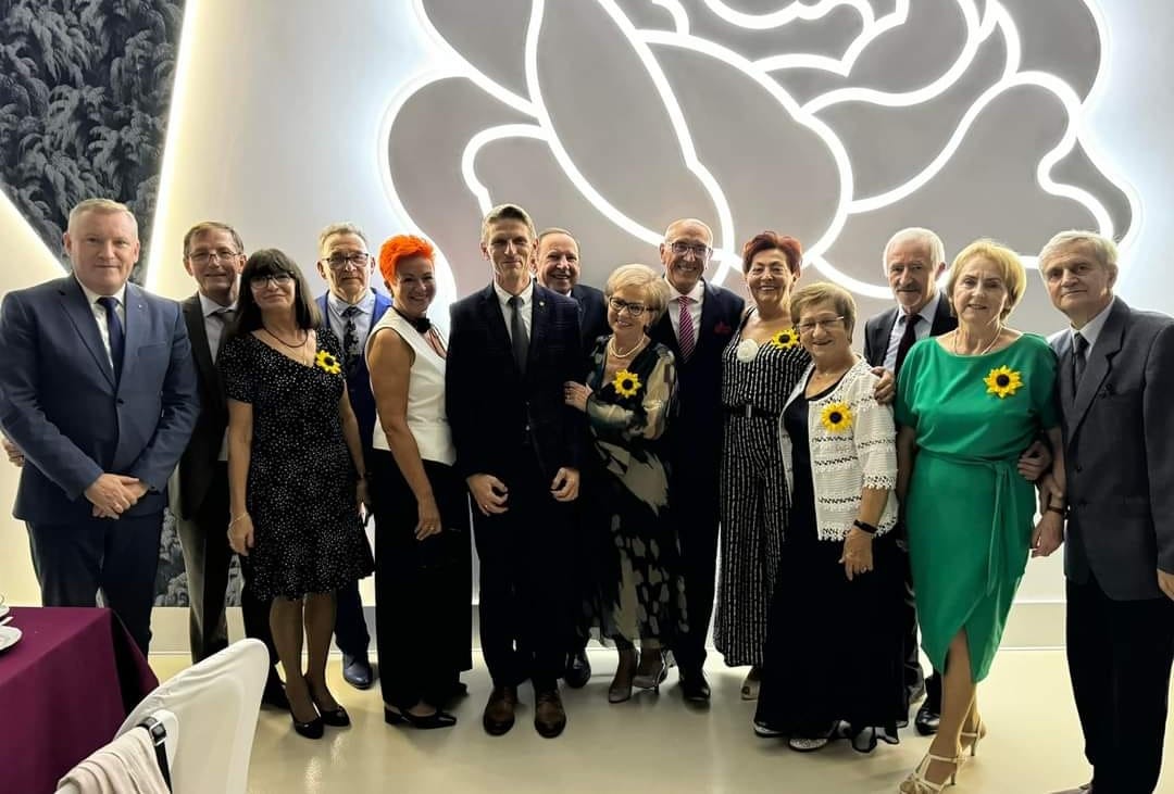 Tak się bawią seniorzy. Zobacz zdjęcia