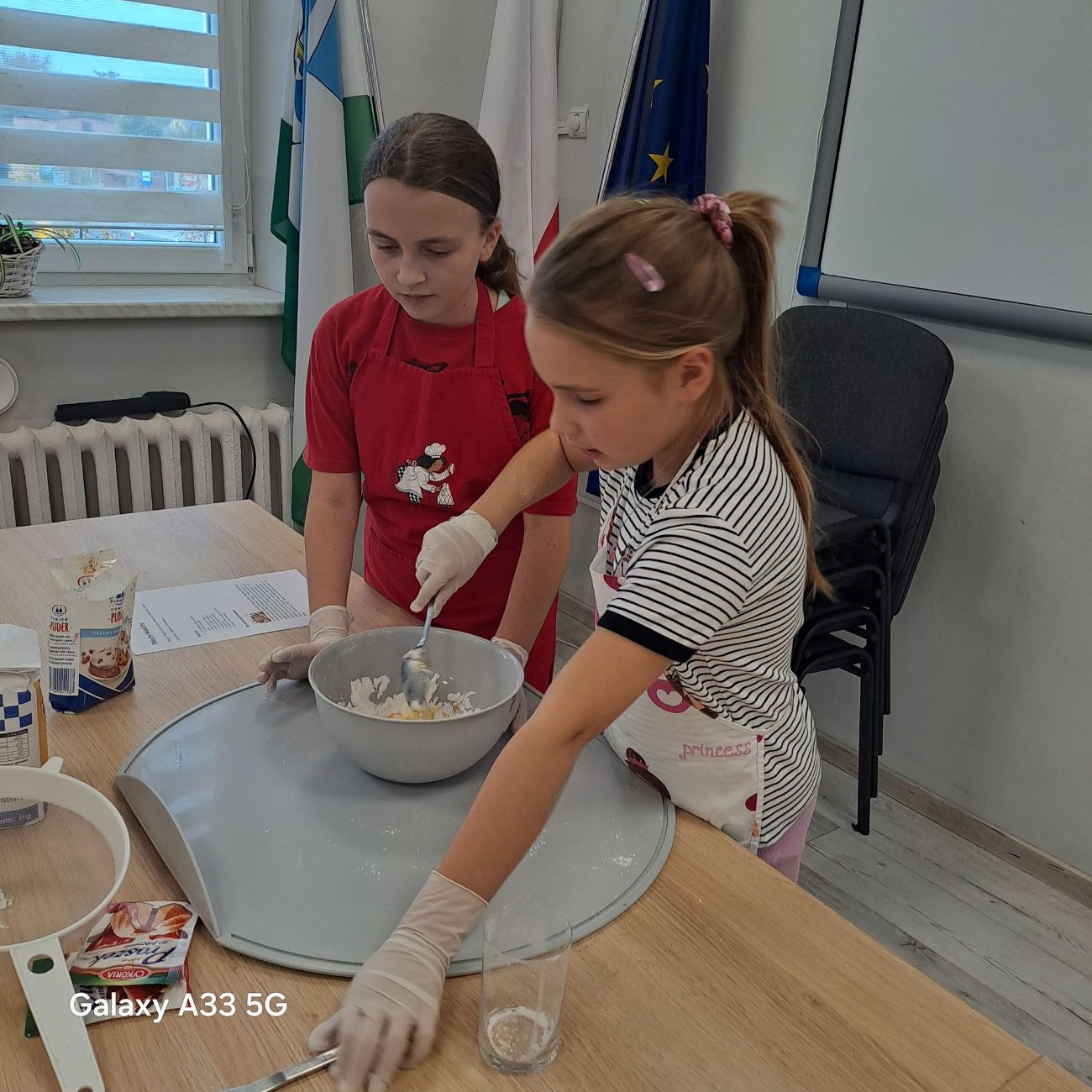 Zapach migdałów i wanilii w lądkowskim GOKu