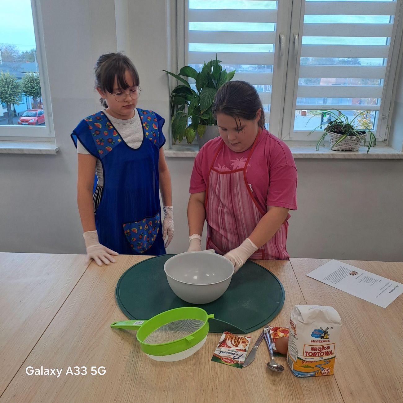 Zapach migdałów i wanilii w lądkowskim GOKu