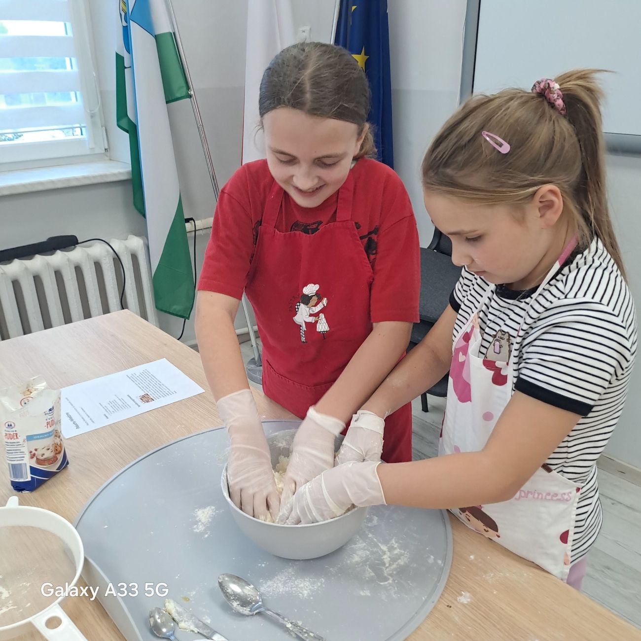 Zapach migdałów i wanilii w lądkowskim GOKu