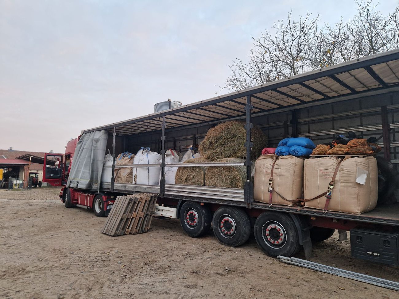 Nasi rolnicy pomogli powodzianom