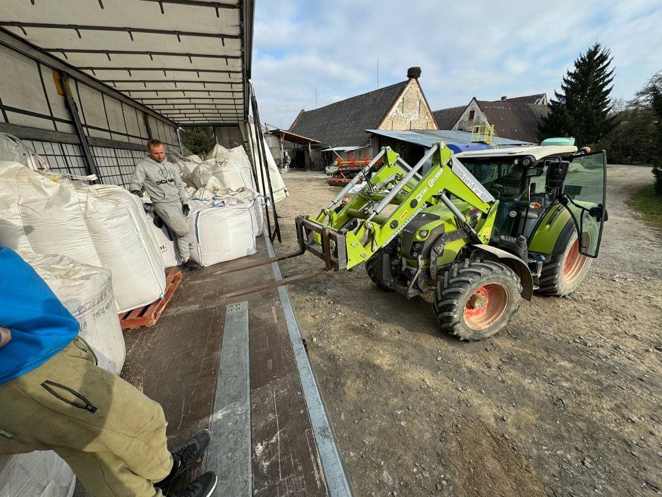 Nasi rolnicy pomogli powodzianom