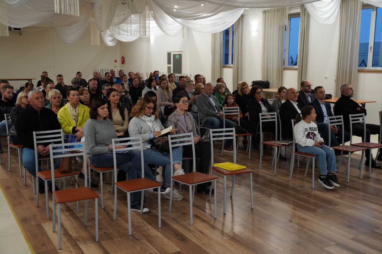 Ogromne emocje na spotkaniu ws. inwestycji w Ostrowie Kościelnym