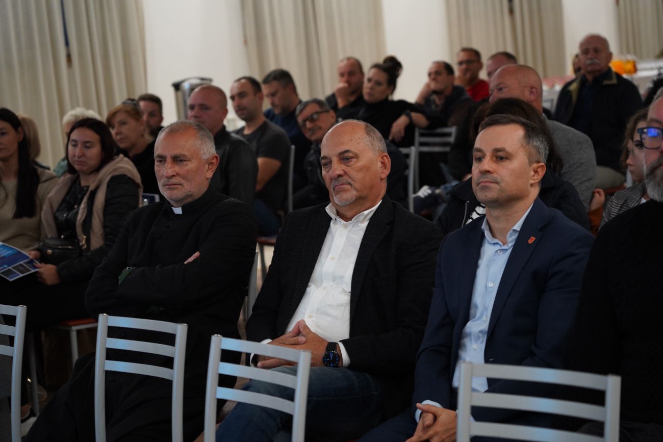 Ogromne emocje na spotkaniu ws. inwestycji w Ostrowie Kościelnym