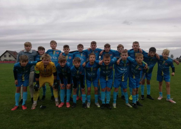 Dwa starcia strzałkowskich trampkarzy