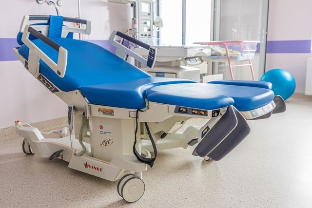 „No dobra, wyłóżmy kawę na ławę o słupeckiej porodówce”. Padły ważne pytania i odpowiedzi