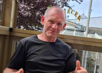 Wspomina tragicznie zmarłego brata: „Byłeś samotnikiem tak jak ja, lecz kochałeś życie”