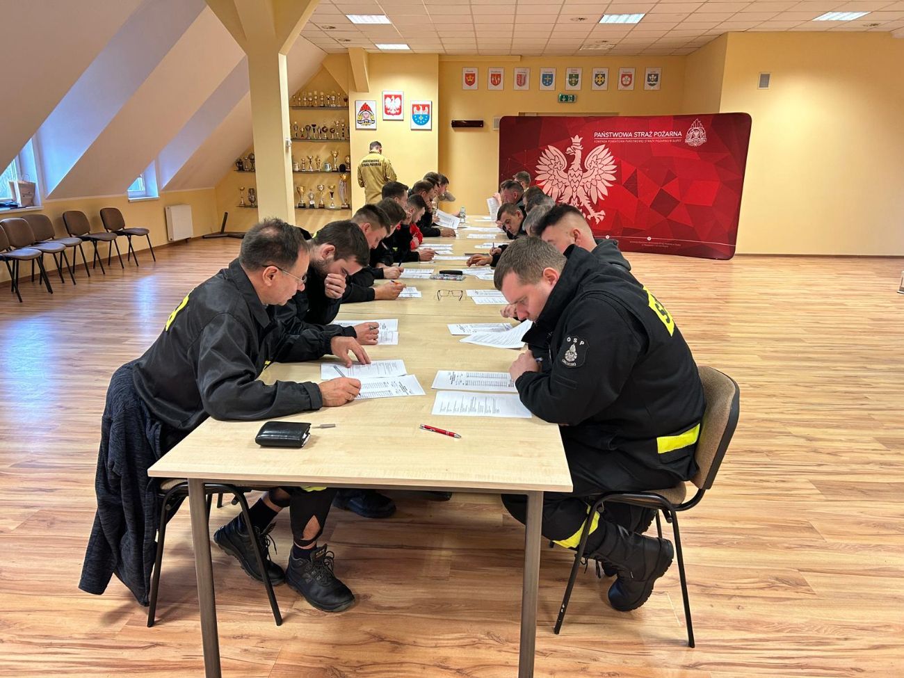 Oni teraz będą dowodzić. 20 druhów po egzaminie