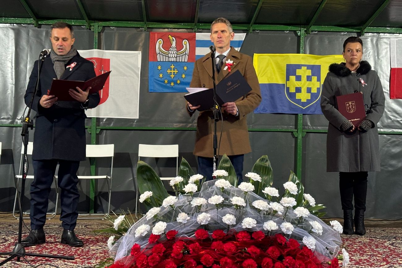 Radna chwali wójta. „Był super ubrany”