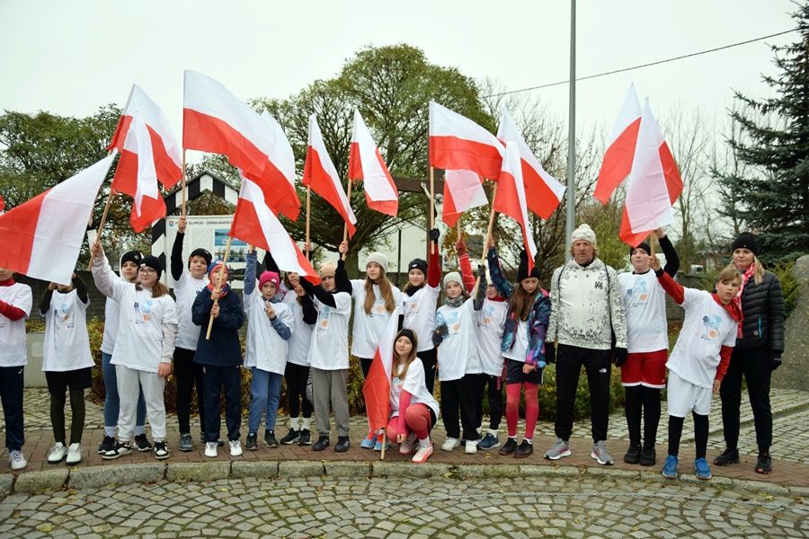 Radna chwali wójta. „Był super ubrany”