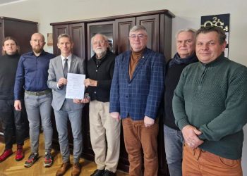 Rusza remont rynku. Dziś przekazali plac budowy