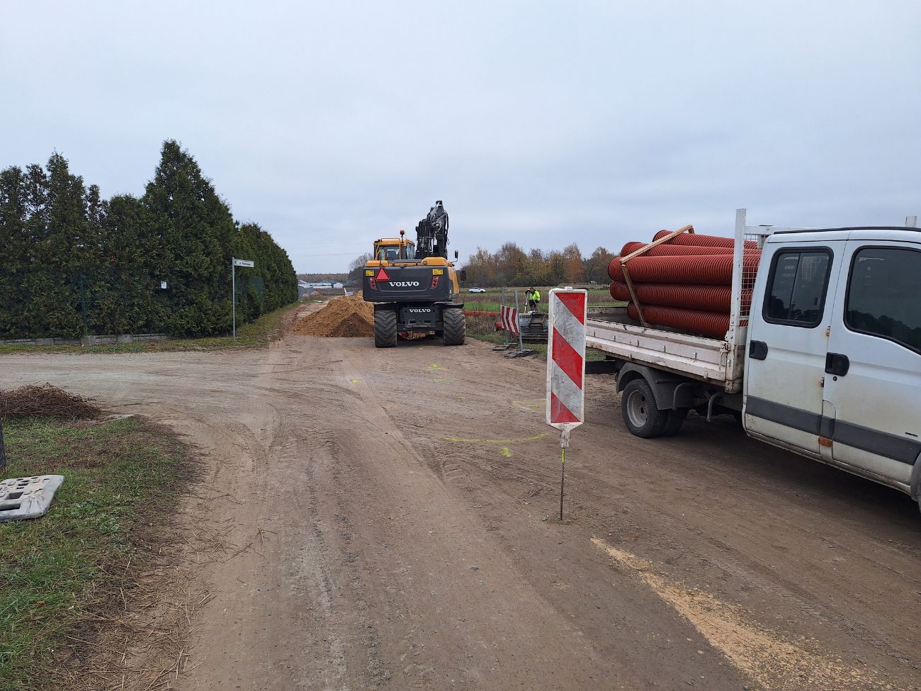 Rozpoczęły się prace na ul. Jeziornej w Piotrowicach