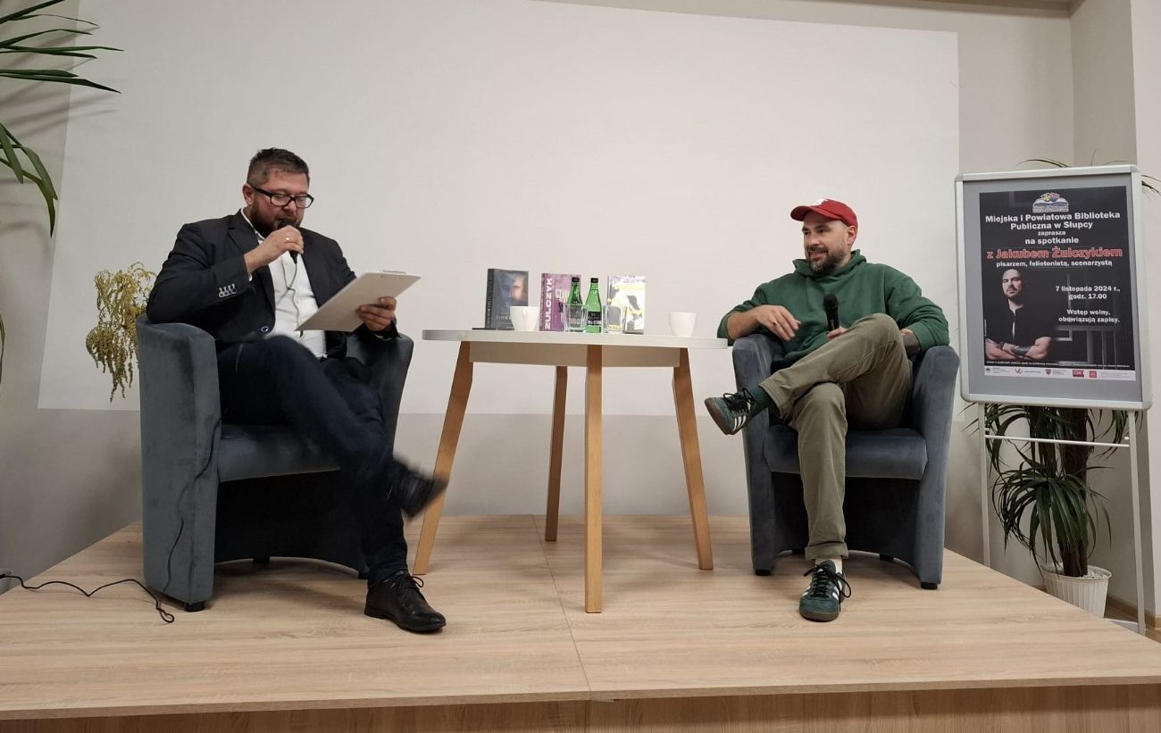 Jakub Żulczyk w słupeckiej bibliotece