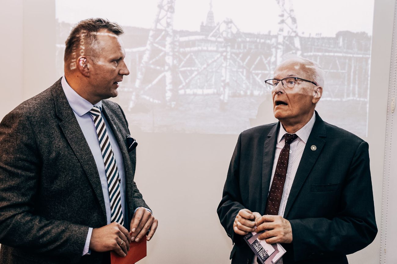 Profesor przybliżył historię obozu