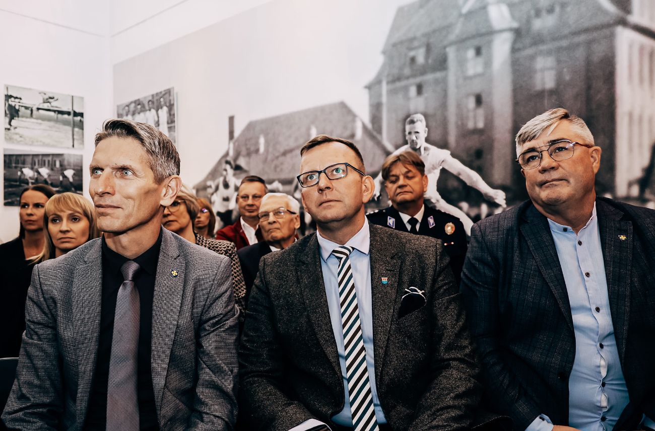 Profesor przybliżył historię obozu