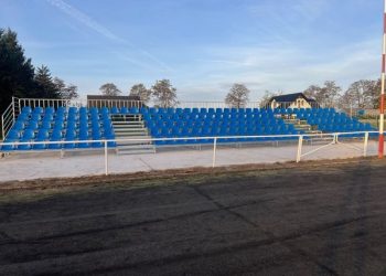 Modernizacja trybun w Lądku zakończona