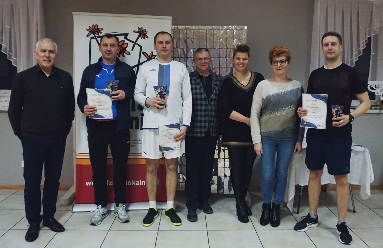 Turniej tenisa stołowego w Rozalinie