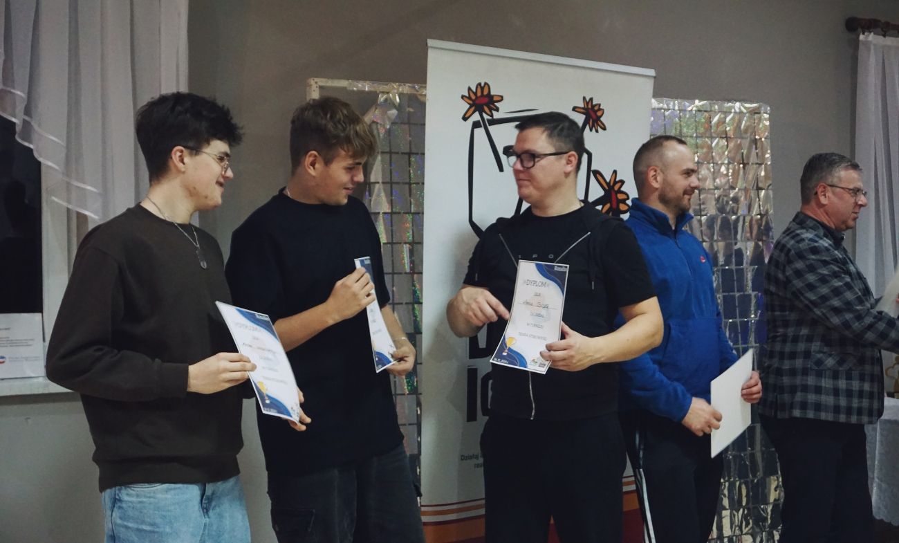 Turniej tenisa stołowego w Rozalinie