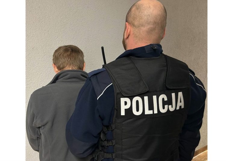 W okolicy: Kradziony samochód, kradzione tablice, na zakazie i pod wpływem