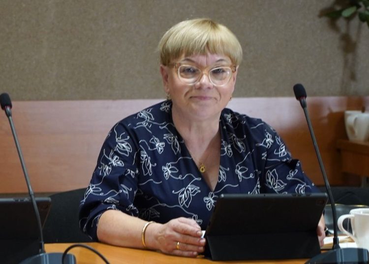 Radna chwali wójta. „Był super ubrany”