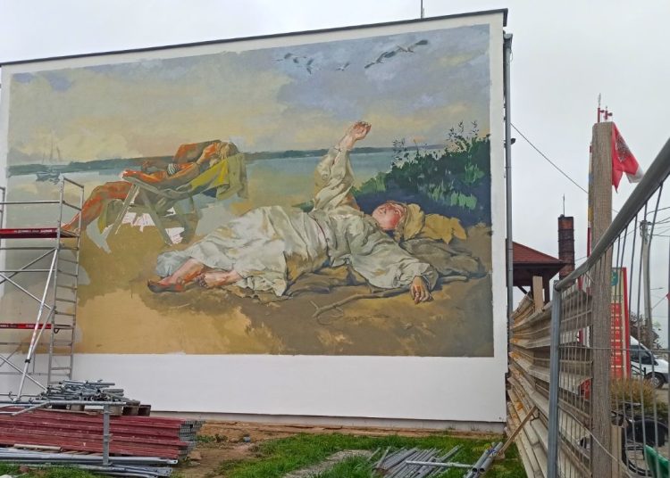 Mural prawie gotowy. Co pokazuje?